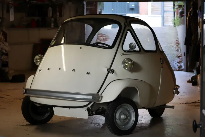 1956 Isetta Velam 1.JPG?w=700&